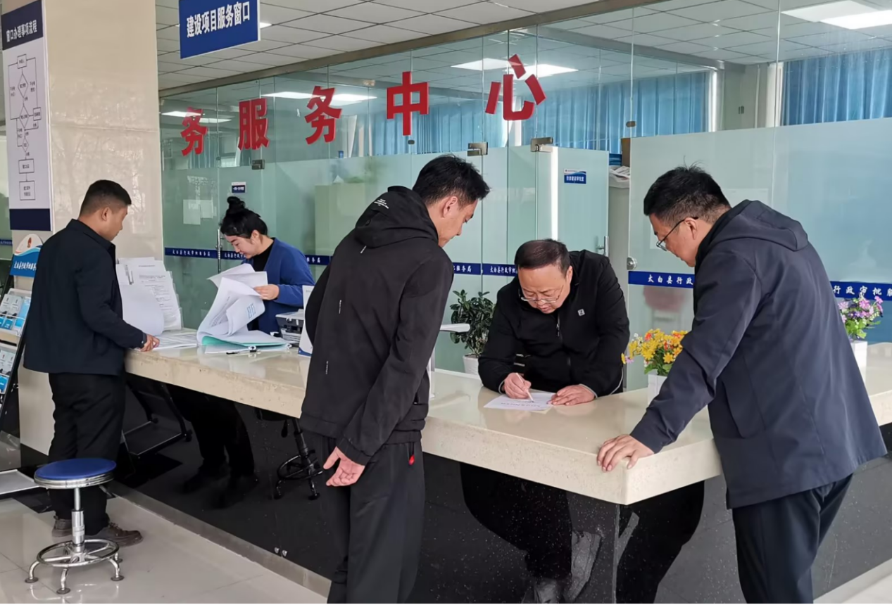 立项人防施工“一站办”服务提质增效“加速批”