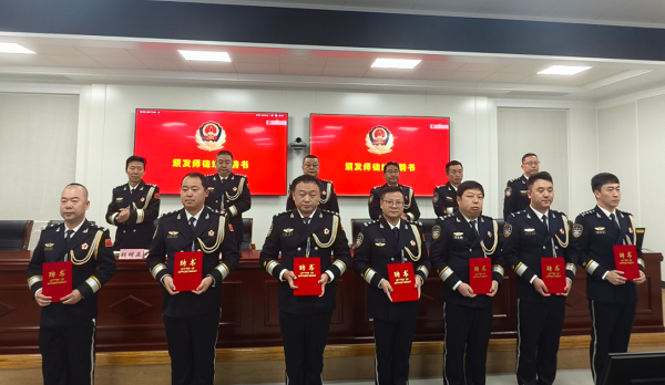 <b>宝鸡市太白县公安局举办系列活动庆祝第六个中国人民警察节</b>