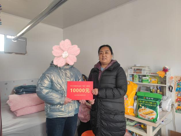 <b>宝鸡市太白县妇联：情系“两癌”妇女  走访传递温情  </b>