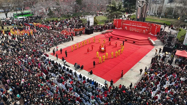 <b>我要上省运 “黄河岸边过大年” 临渭区第六届锣鼓大赛热闹开场</b>