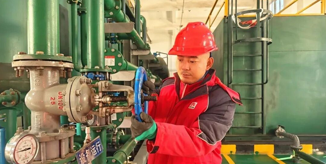 <b>榆林市靖边采油厂：铆足干劲忙生产 全力冲刺“开门红”</b>