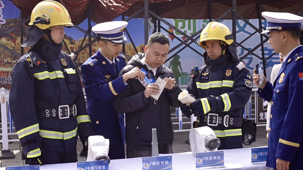 <b>铜川印台区：实景实验揭秘真假消防产品</b>