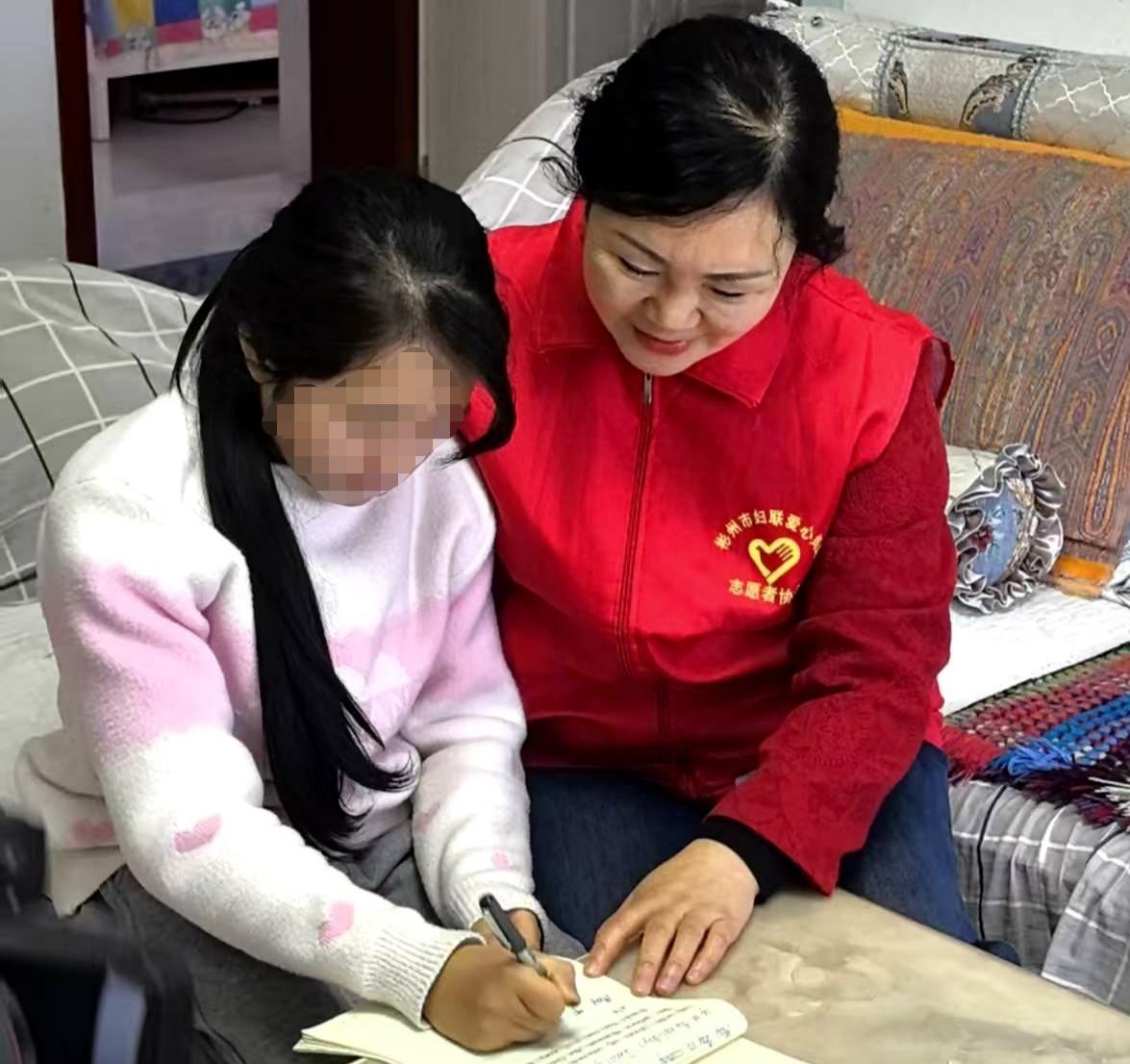 <b>彬州爱心妈妈张彬霞：以爱为翼，护“玻璃娃娃”逐光而行</b>