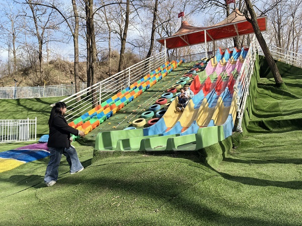 <b>铜川市宜君县：春日踏青春意浓 康养宜君引客来</b>