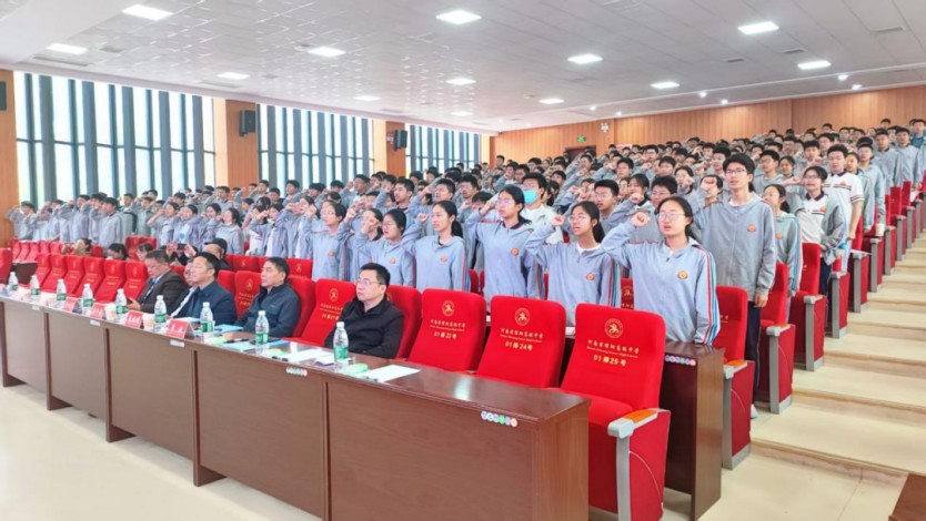 <b>2026年河南省信阳市第九中学优秀学生代表“筑梦九中，走进信高”参访研学活</b>