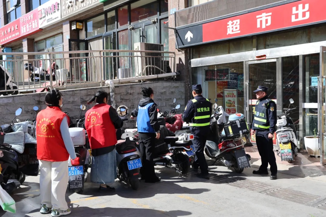 <b>榆林市榆阳区驼峰路街道：党建引领微改精治 绘就基层治理幸福图景</b>