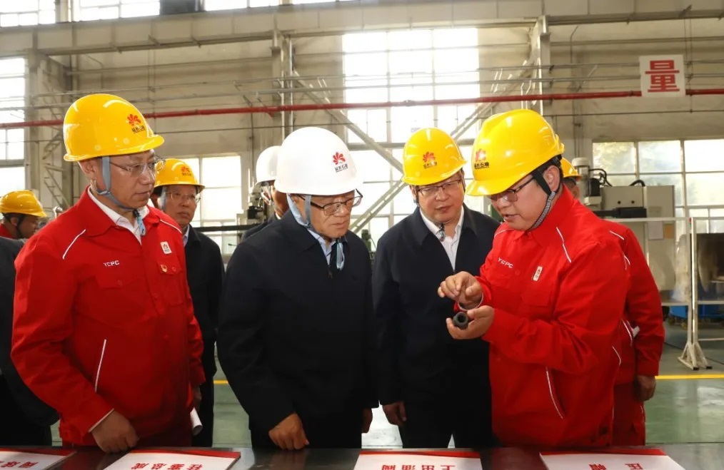 <b>延长石油集团公司党委书记张恺颙深入油田公司开展调研</b>