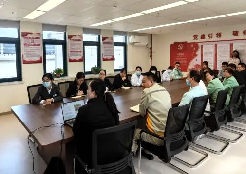 <b>西安经开区精准施教推动行业垃圾分类常态化长效化</b>