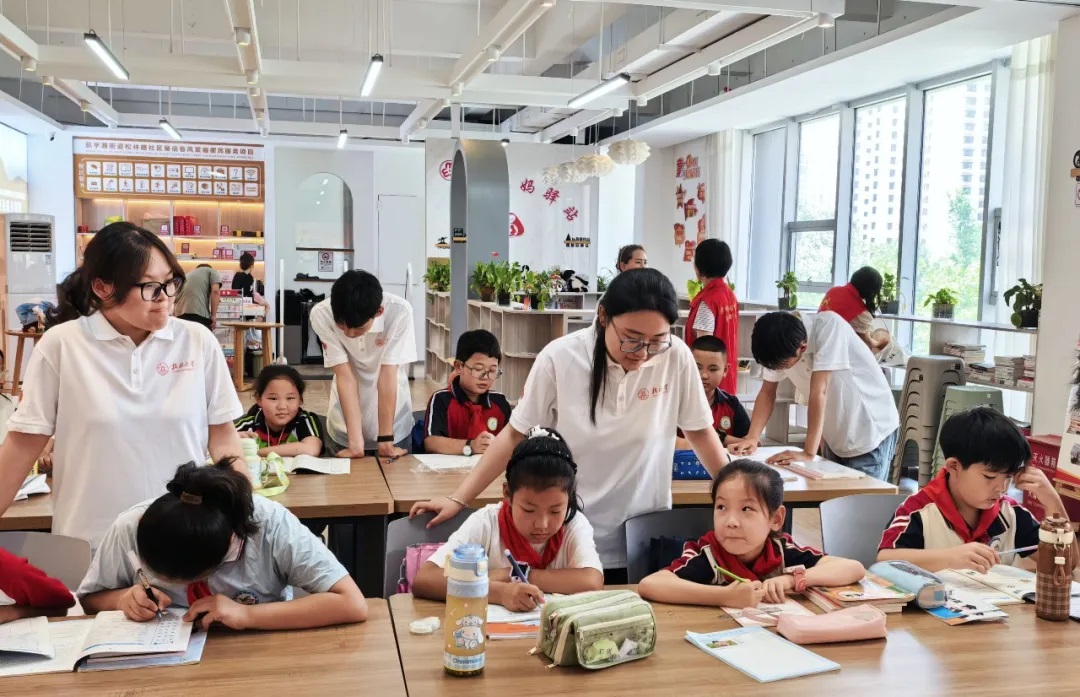 校地联动护航青少年成长！榆林市榆阳区“禾苗课堂”迎来大学