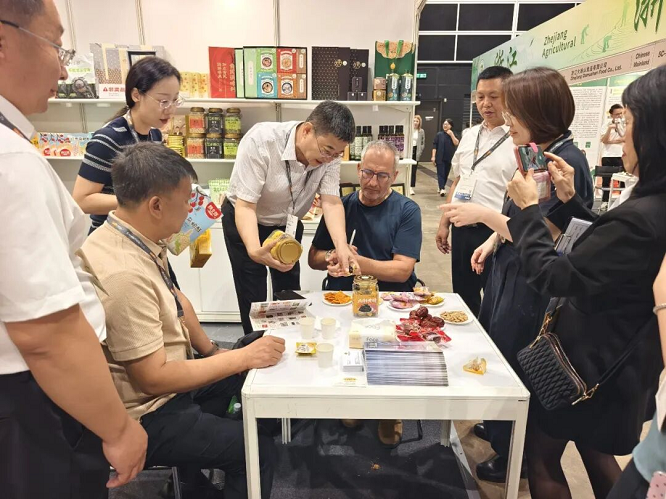 榆林优质农特产品亮相香港美食商贸博览会   