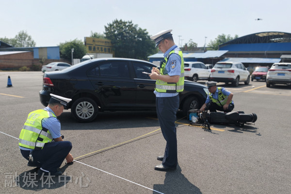 咸阳市三原县交警苦练实战本领 锤炼交警铁军