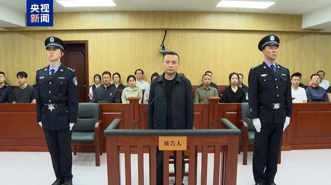 北大原副校长任羽中，受贿3195万余元，一审被判8年   