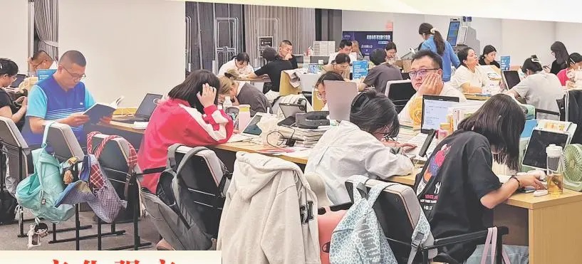 <b>书香走出馆 文化送到门——榆林公共文化服务向群众生活圈延伸</b>