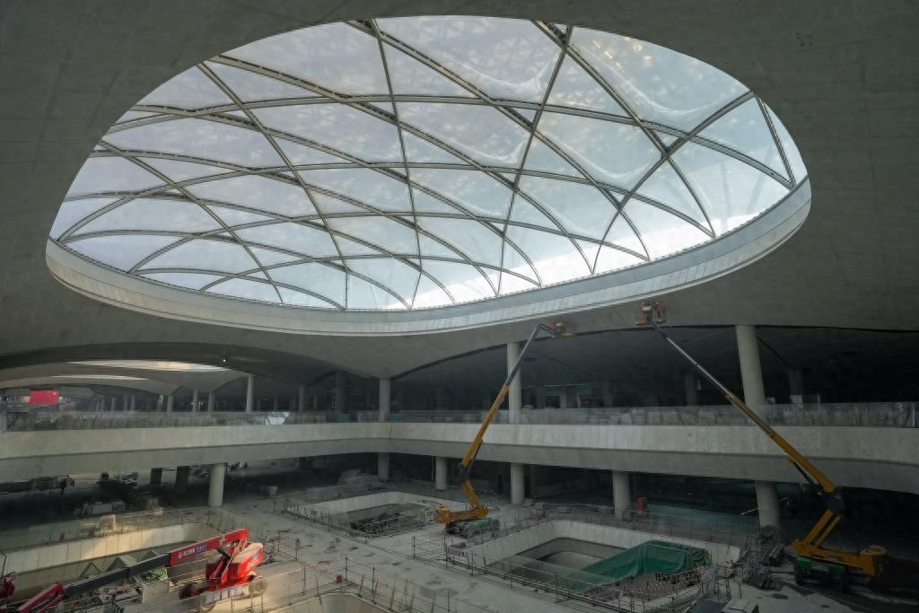<b>北京地下12小时——走进亚洲最大地下综合交通枢纽</b>