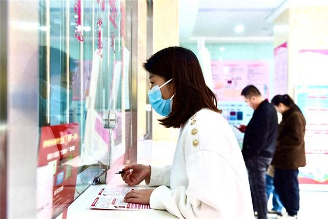 <b>呼和浩特推“一号管三日”便民新政，就诊复诊免重复挂号</b>