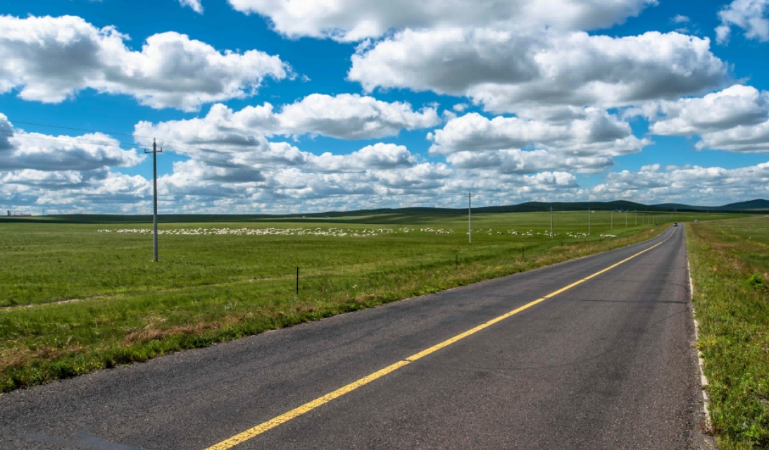 <b>深化交旅融合，内蒙古将打造一批精品自驾旅游线路</b>