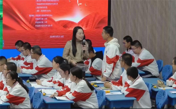 <b>从博物馆到航天基地 内蒙古创新形式打造“行走的思政课”</b>